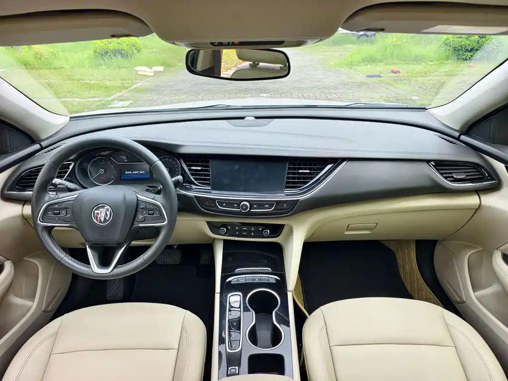 Buick Regal — миниатюра 6
