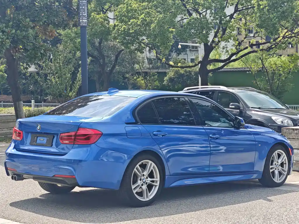 BMW 3 Series — миниатюра 4