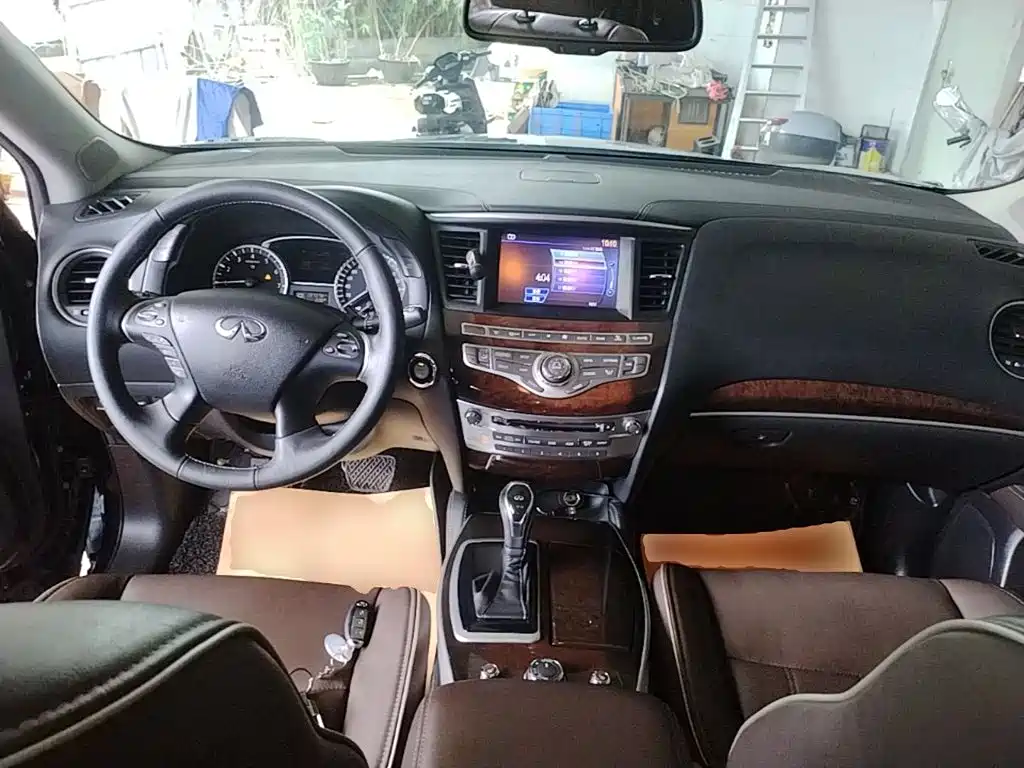 Infiniti QX60 (Import) — миниатюра 10