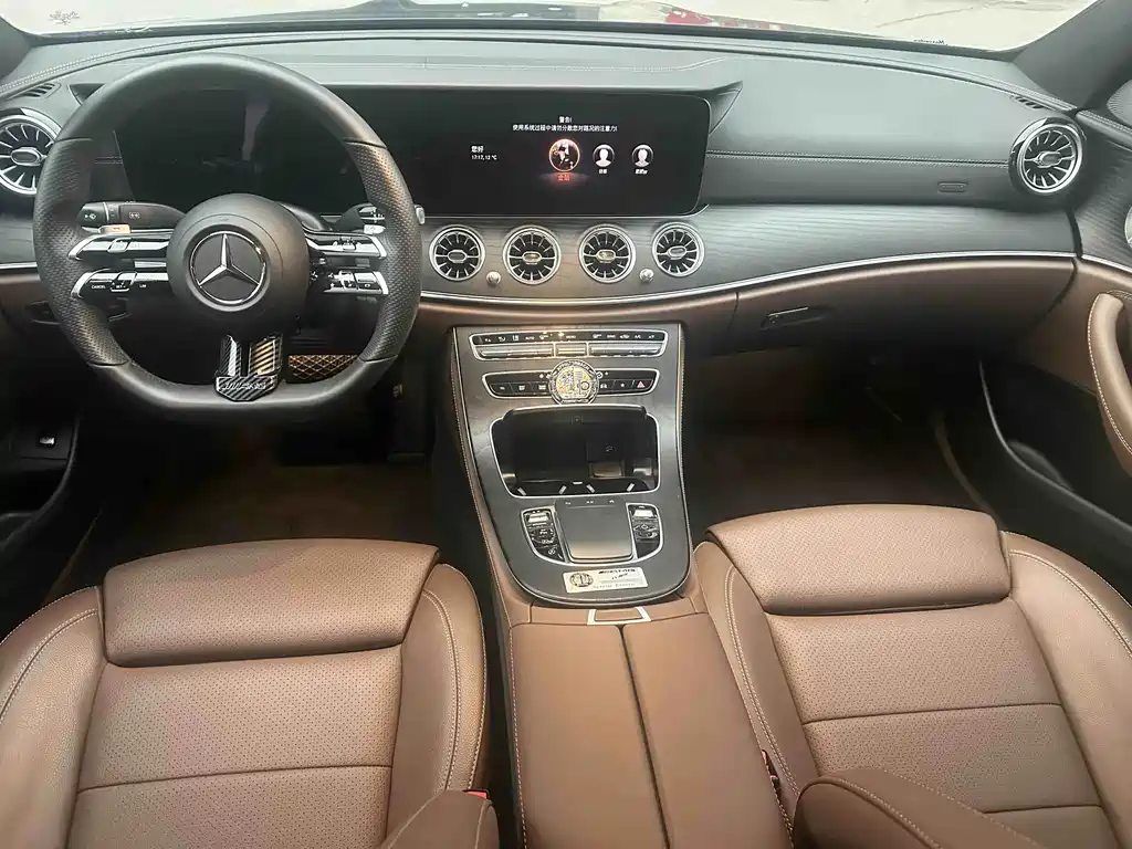 MERCEDES-BENZ E CLASS