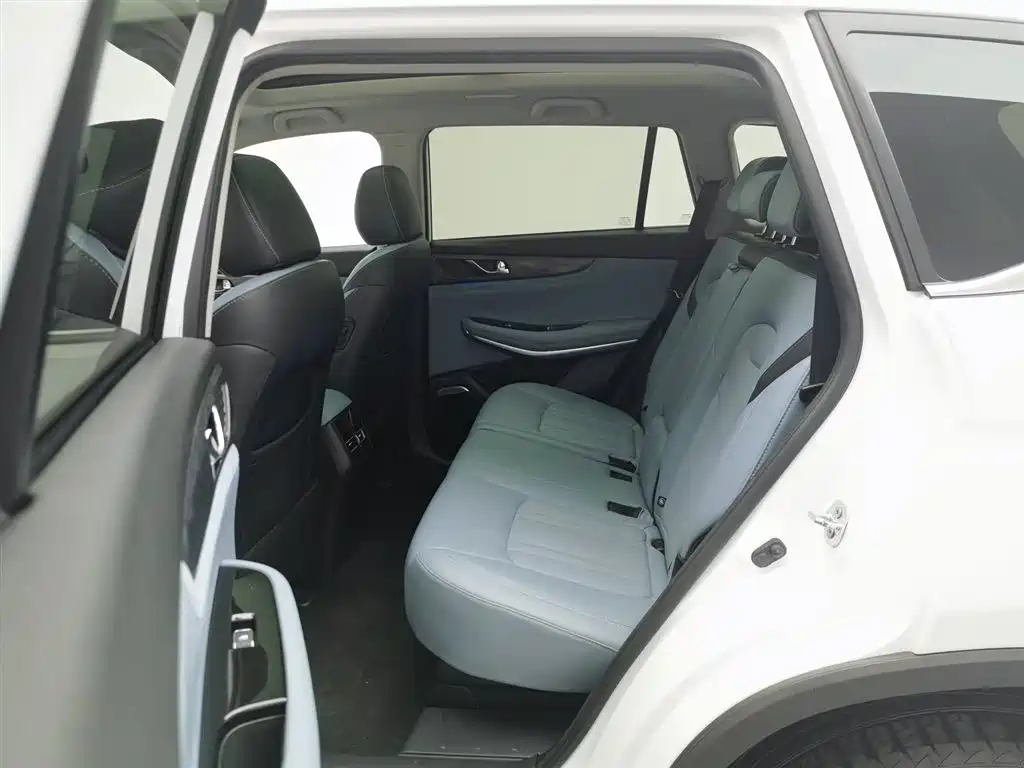 CHANGAN CS75 NEW ENERGY