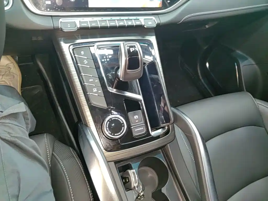Geely Boyue — миниатюра 14