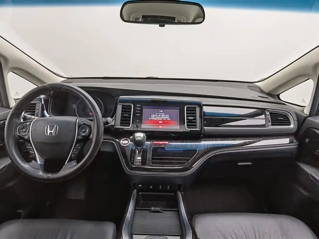 Honda Elysion — миниатюра 5