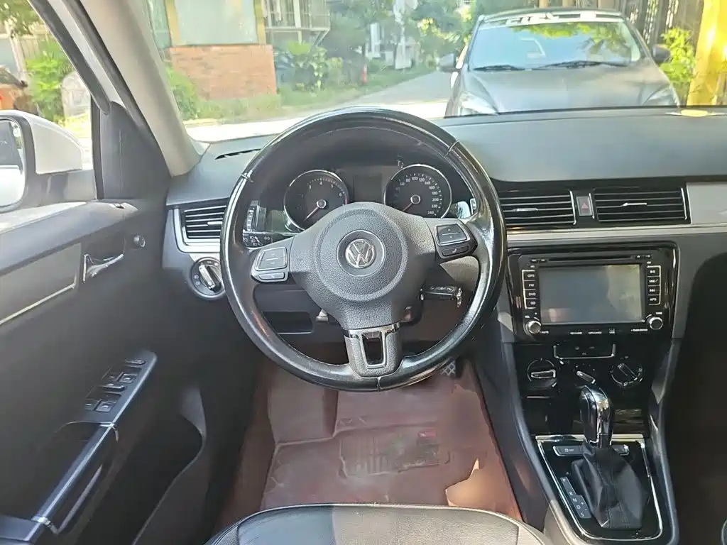 Volkswagen Bora — миниатюра 11