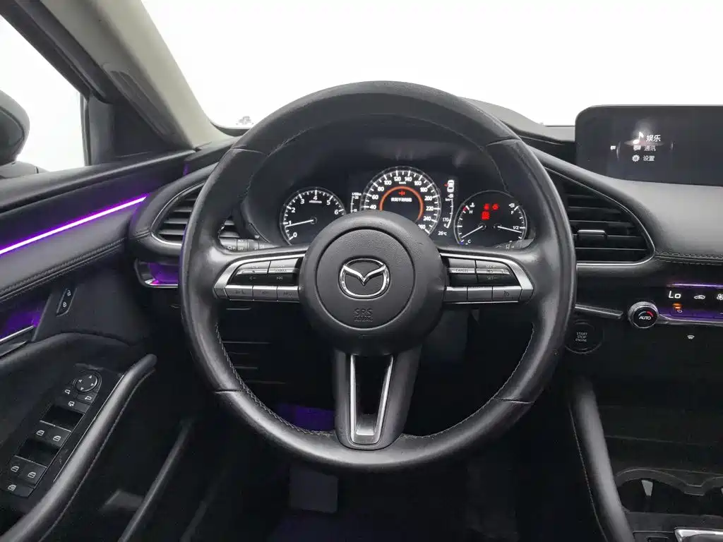 Mazda 3 Axela — миниатюра 11