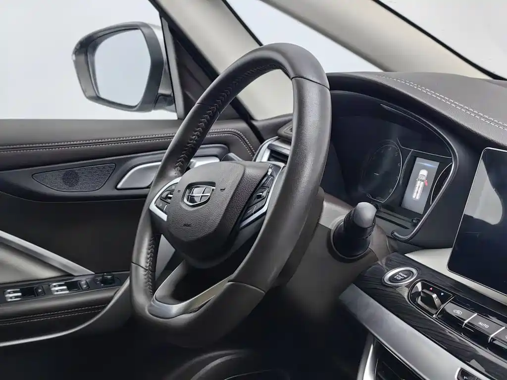 Geely Jia Ji — миниатюра 22