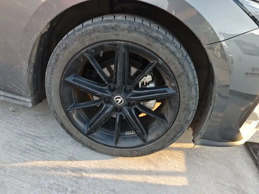Changan UNI-V — миниатюра 8
