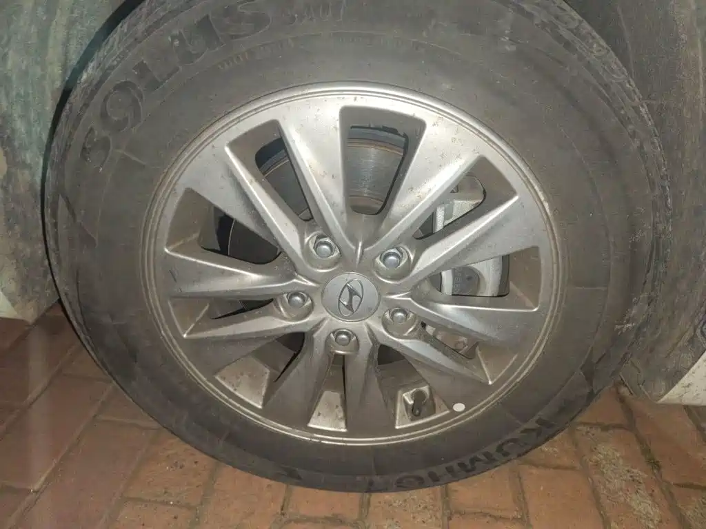 Hyundai Elantra — миниатюра 24