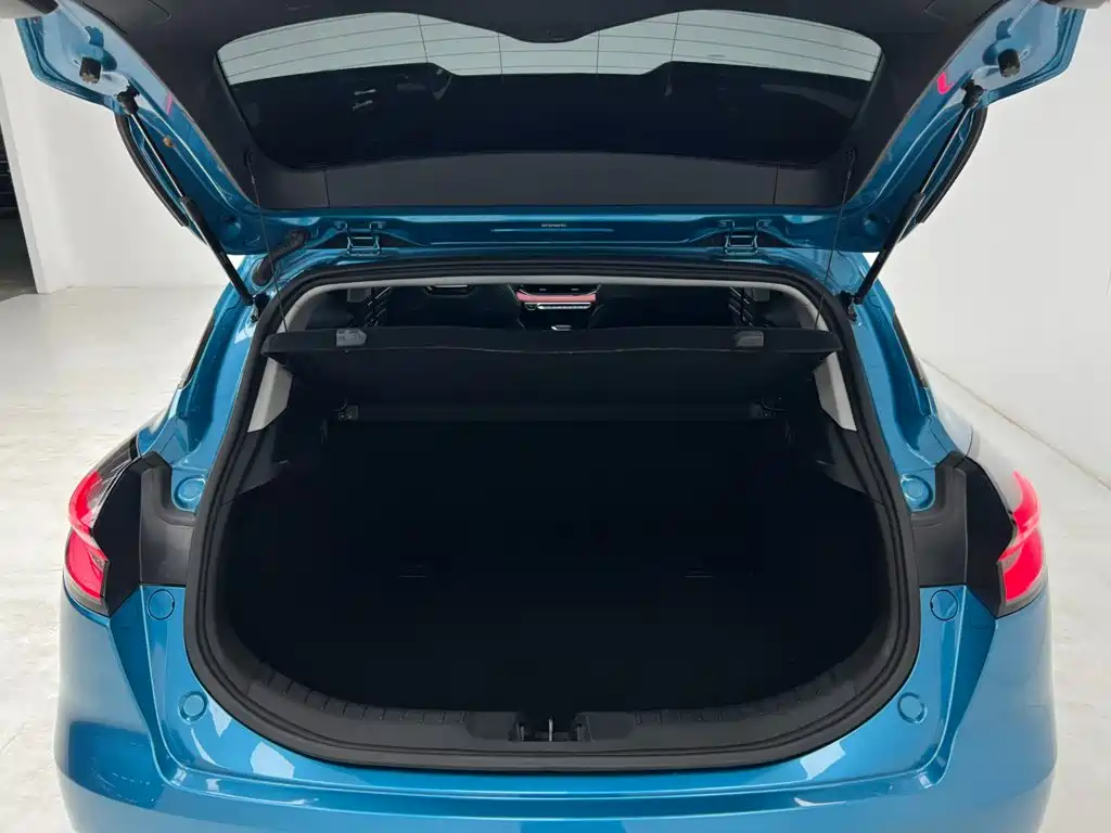 Geely Emgrand S — миниатюра 18