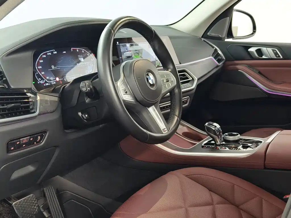 BMW X5 — миниатюра 7