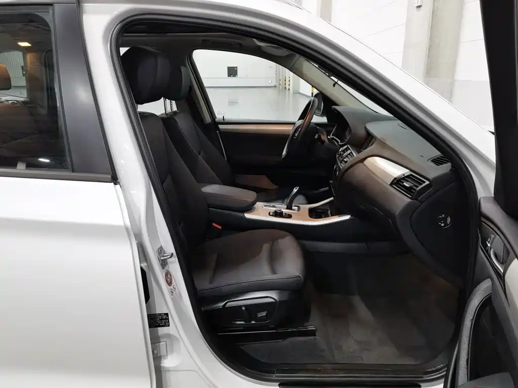 BMW X3 (Import) — миниатюра 23