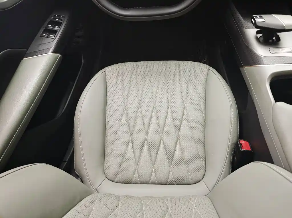 Changan Yida — миниатюра 7