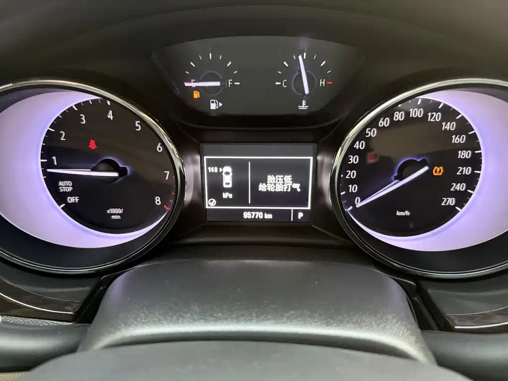 Buick Verano — миниатюра 9