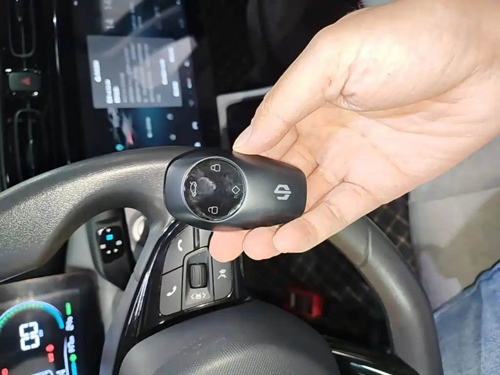 Leapmotor Leapmotor T03 — миниатюра 9