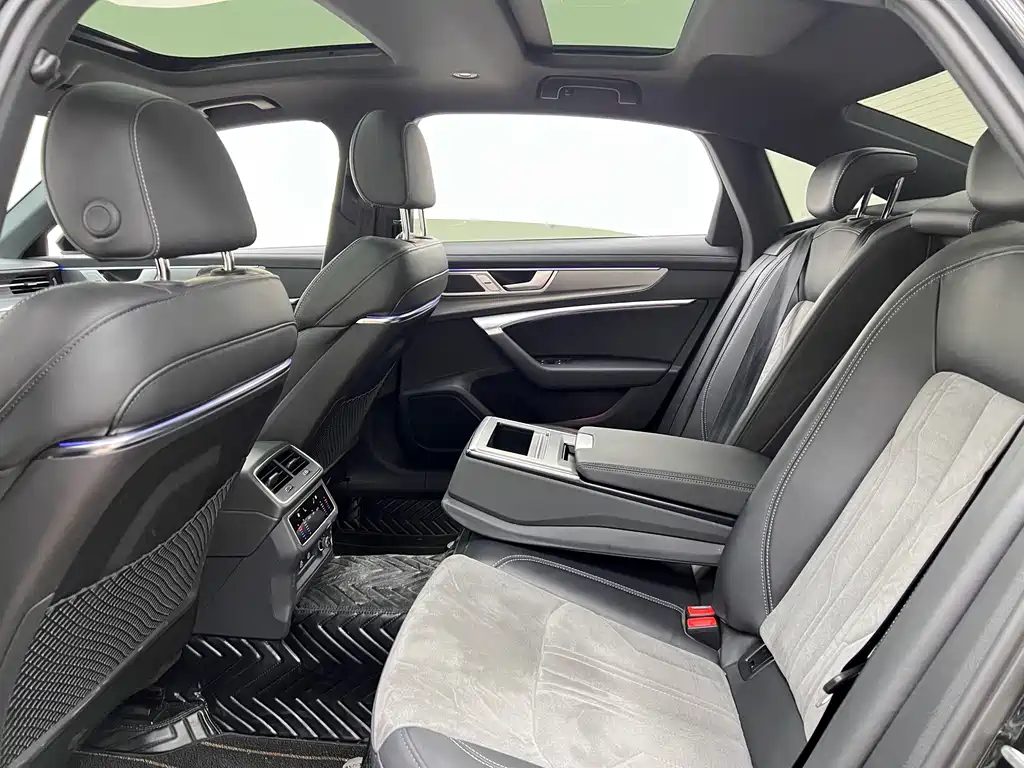 Audi A6L — миниатюра 9