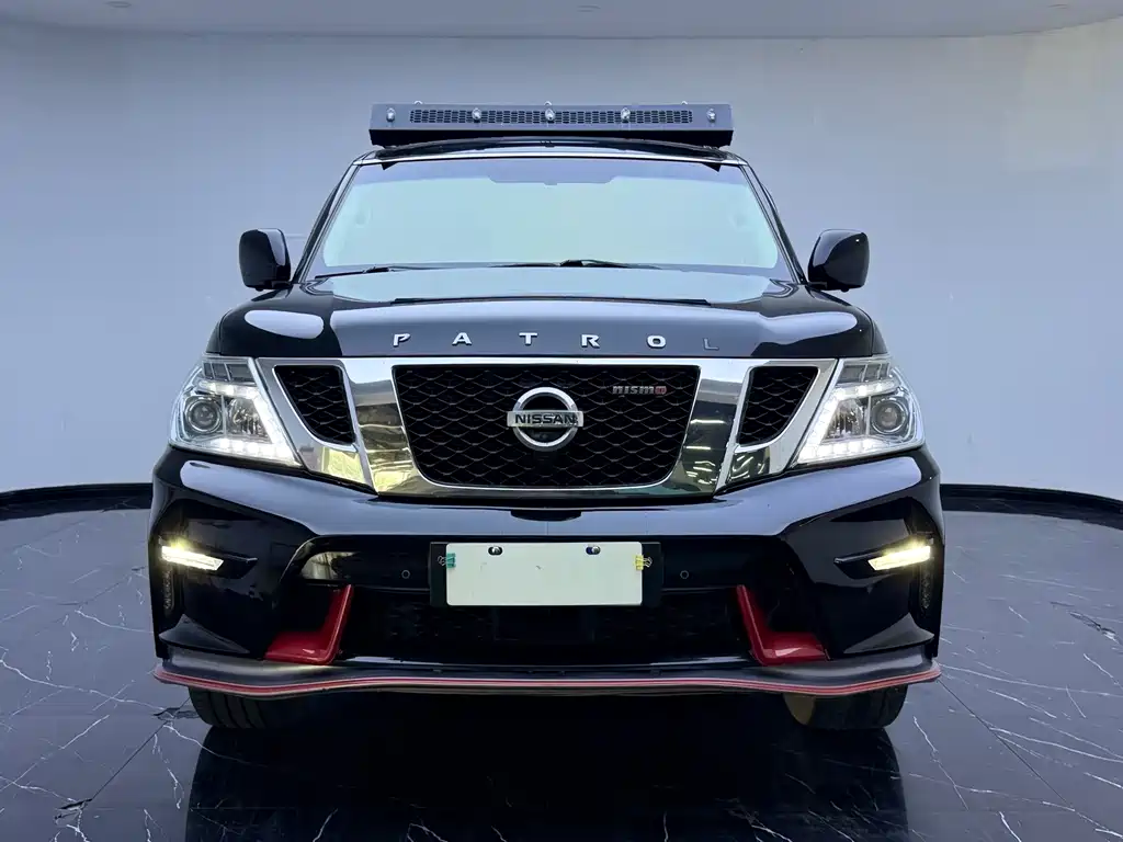 Nissan Patrol — миниатюра 2