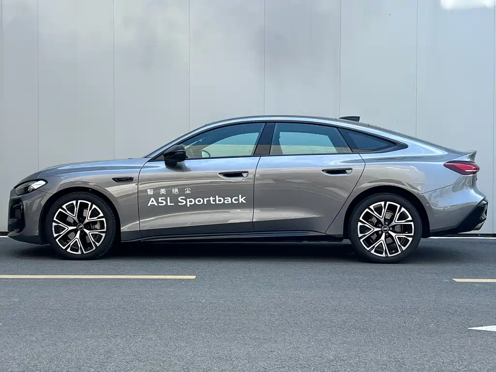 Audi A5L Sportback — миниатюра 17