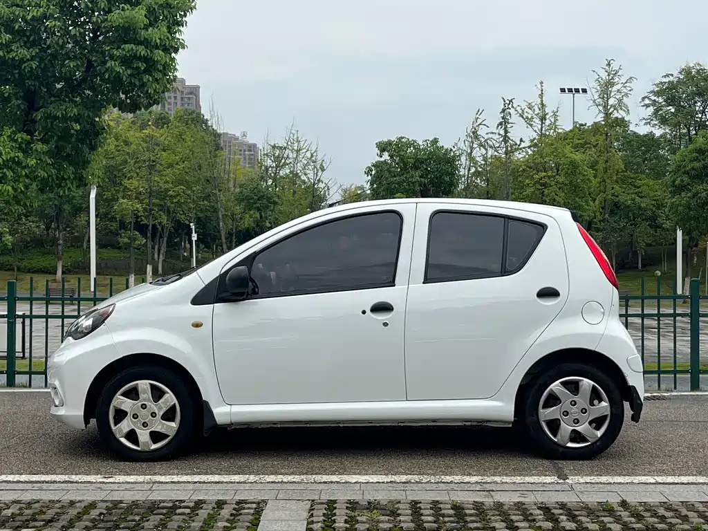 BYD F0 — миниатюра 5