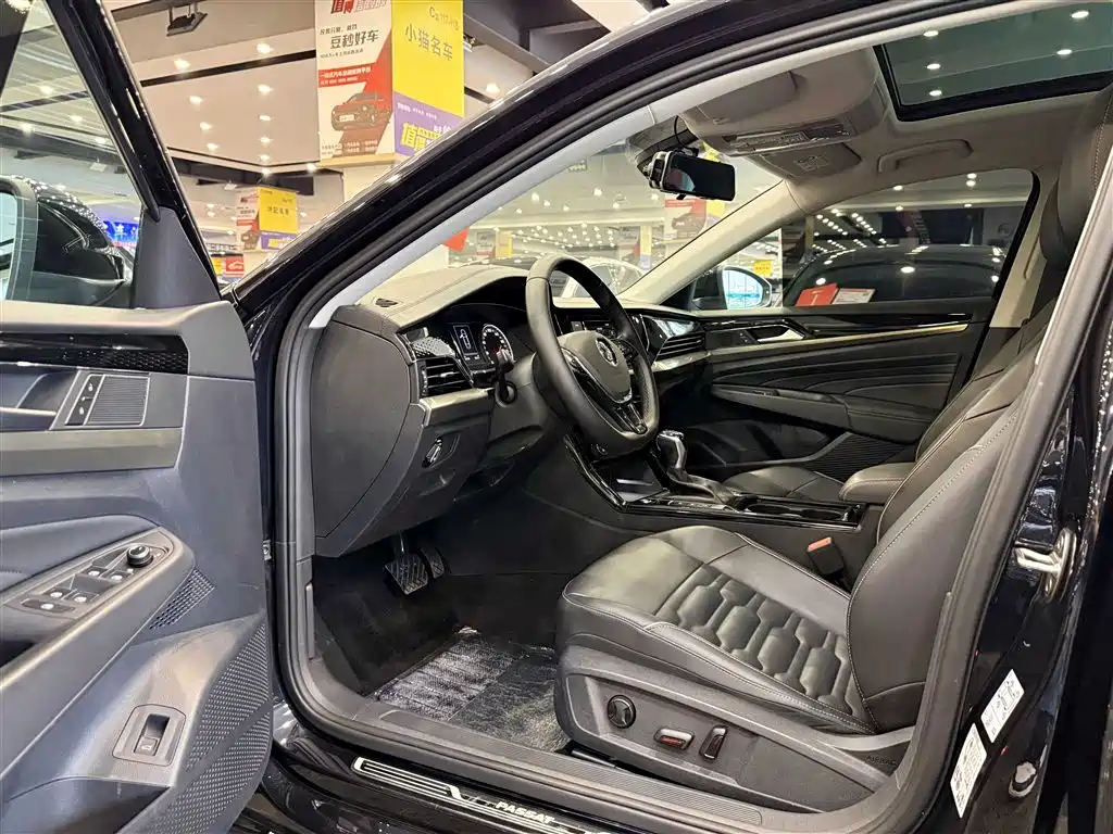 Volkswagen Passat — миниатюра 4