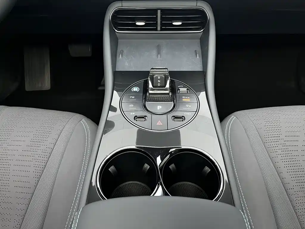 BYD Seal 06GT — миниатюра 12