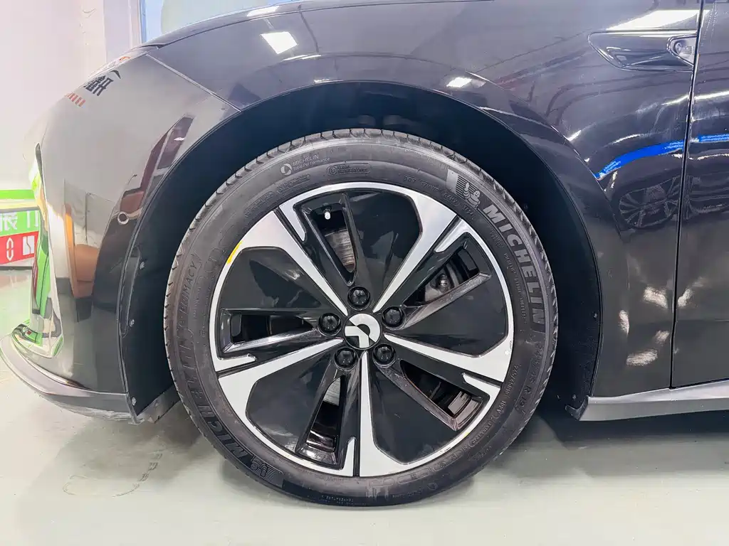 NIO ET5T — миниатюра 16
