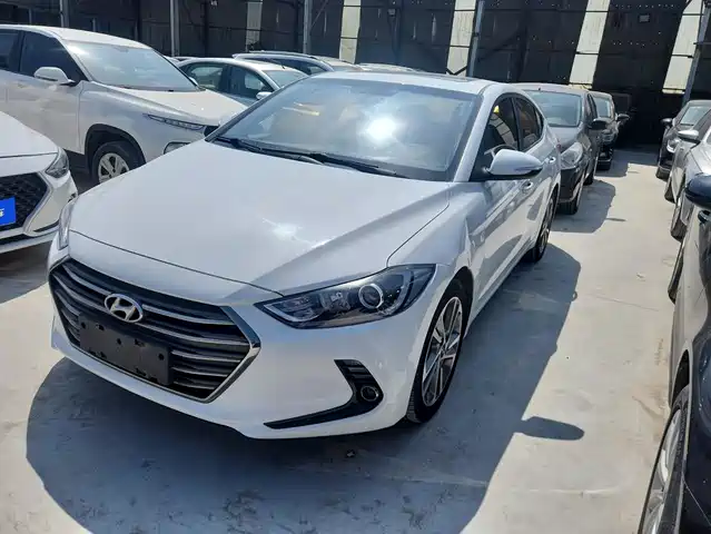 Hyundai Elantra Langdong