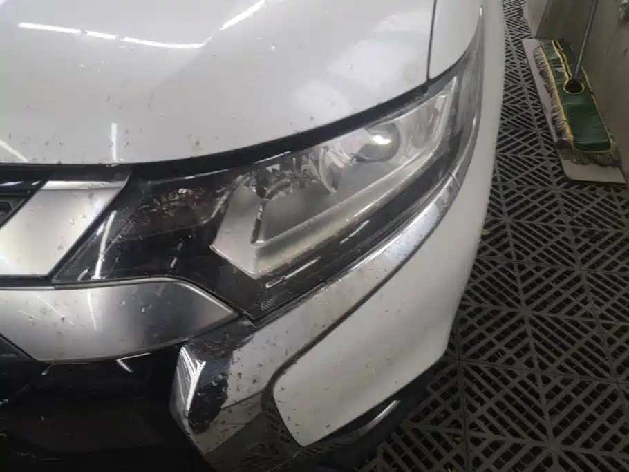 Mitsubishi Outlander — миниатюра 5