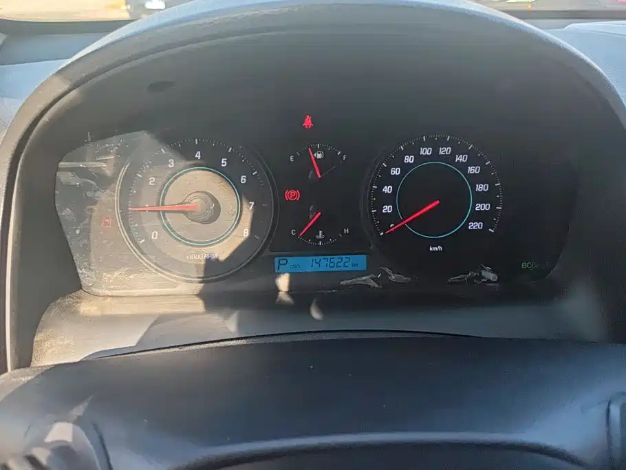 Chevrolet Captiva — миниатюра 14