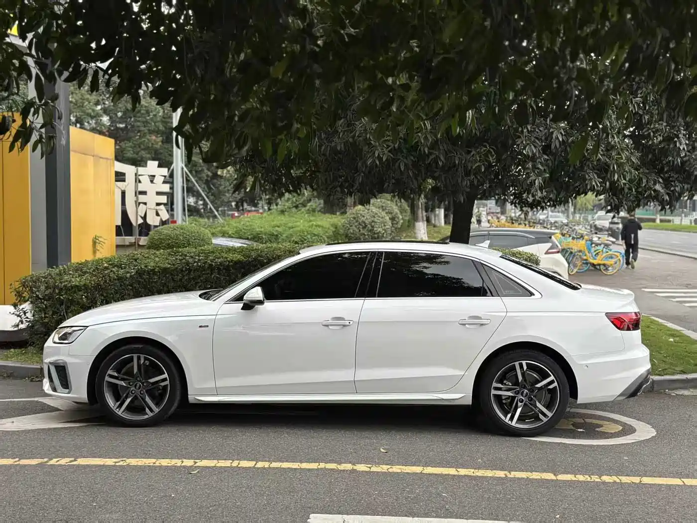 Audi A4L