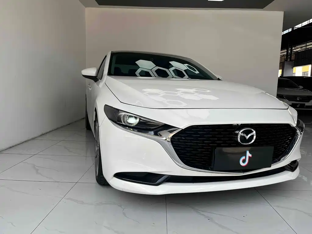 MAZDA 3 ANGKESAILA