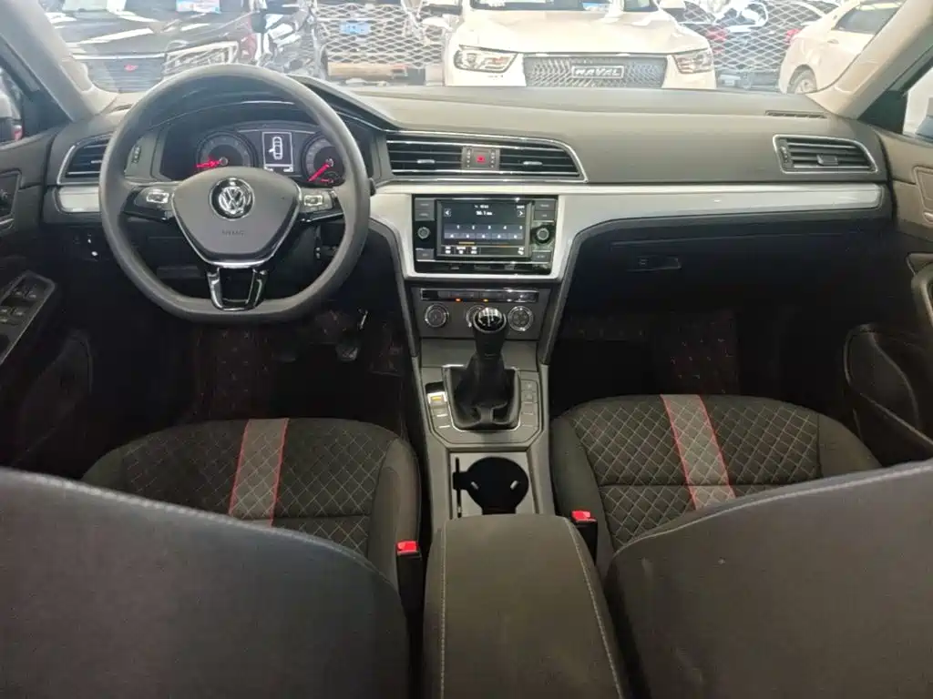Volkswagen Lamando — миниатюра 6