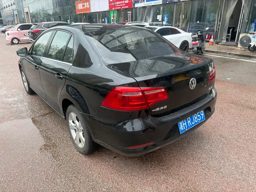 Volkswagen Bora — миниатюра 4