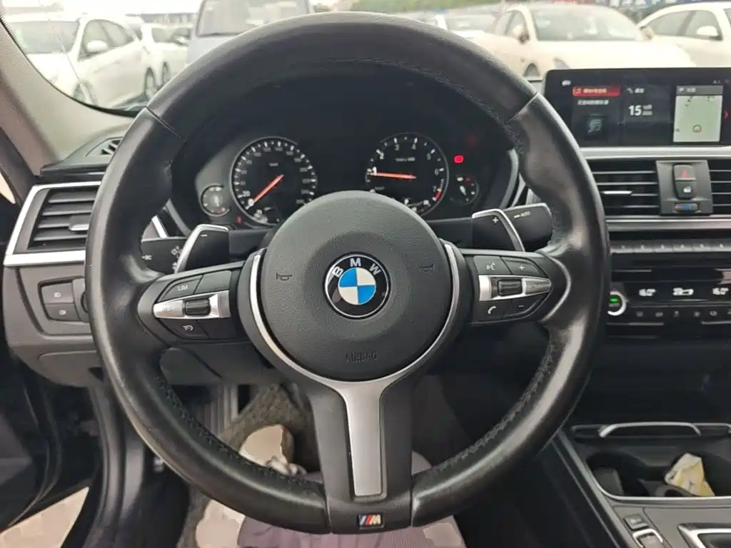 BMW 3 Series — миниатюра 11