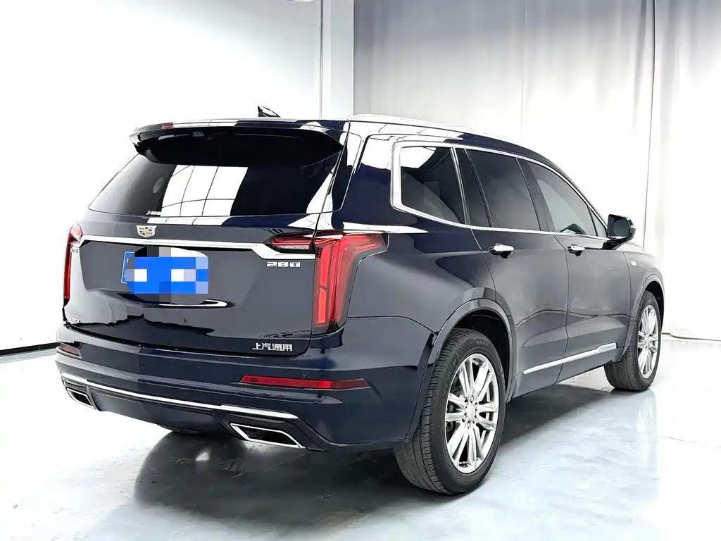 Cadillac XT6 — миниатюра 8