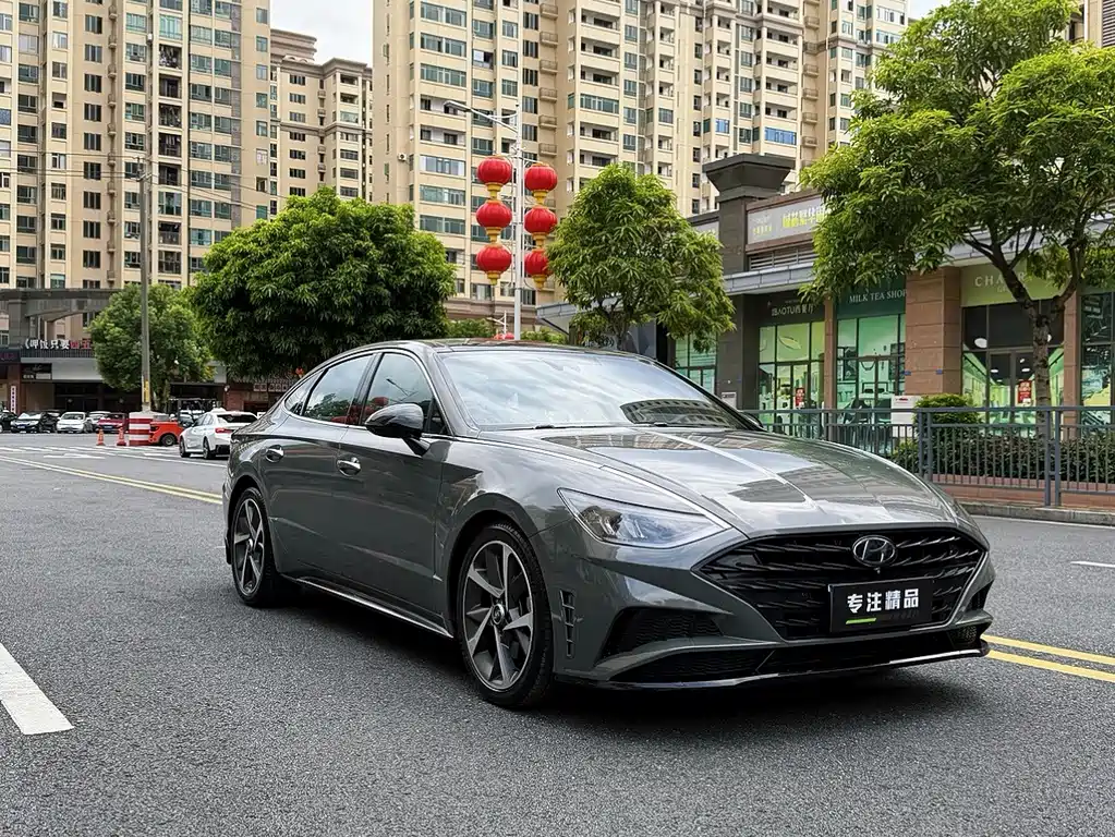 Hyundai Sonata — миниатюра 3