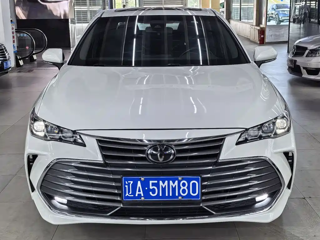 Toyota Avalon 2019 2.0L Luxury VI