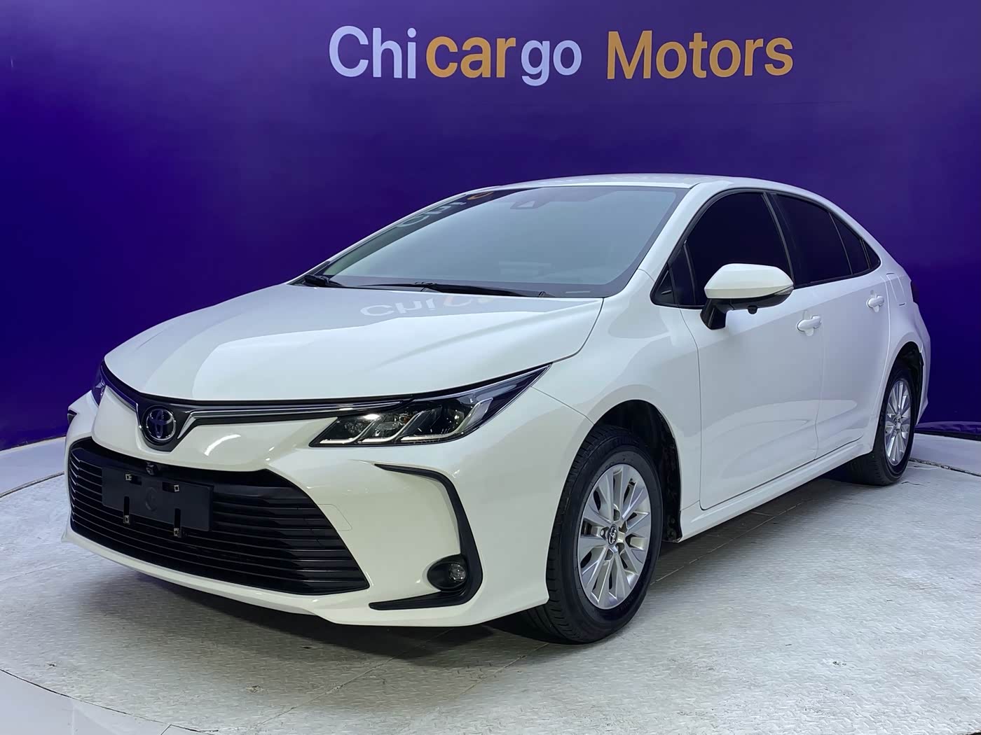 Toyota Corolla 1.2 л 2022 г. Белый, пробег 36000 км