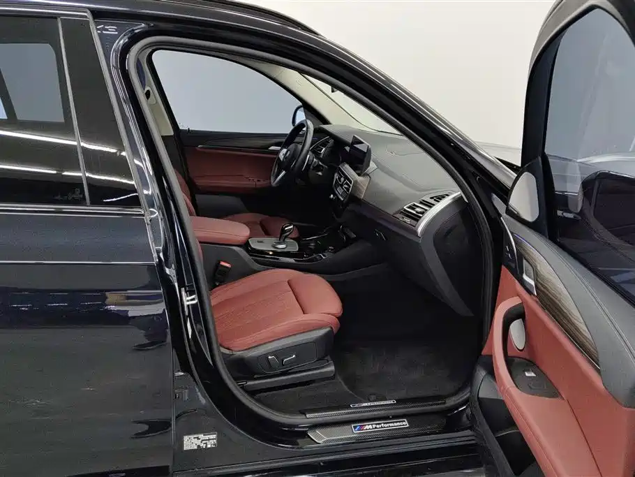 BMW X3 2023 xDrive30i Lead M