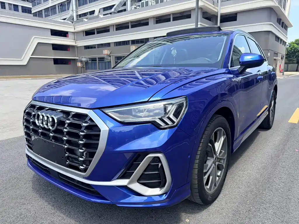 Audi Q3 2022 35 TFSI Fashion Dynamic Type