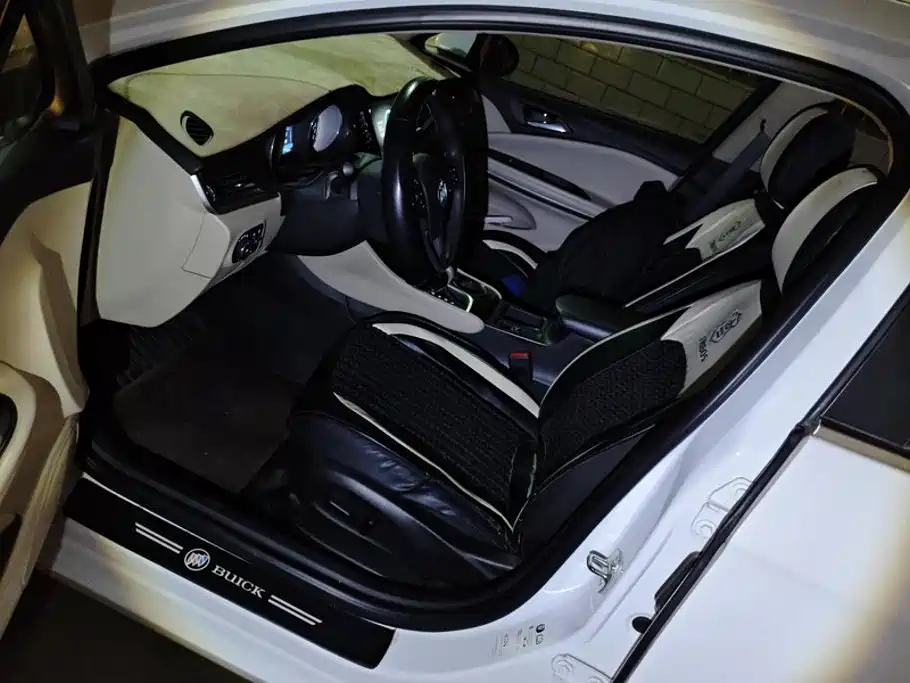 Buick Verano — миниатюра 9