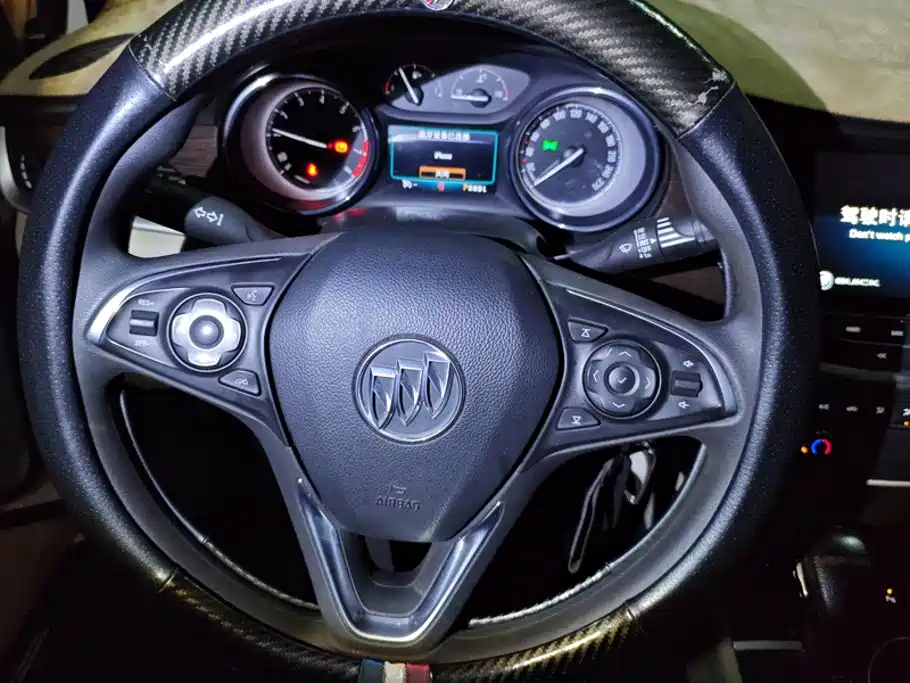 Buick Verano — миниатюра 15