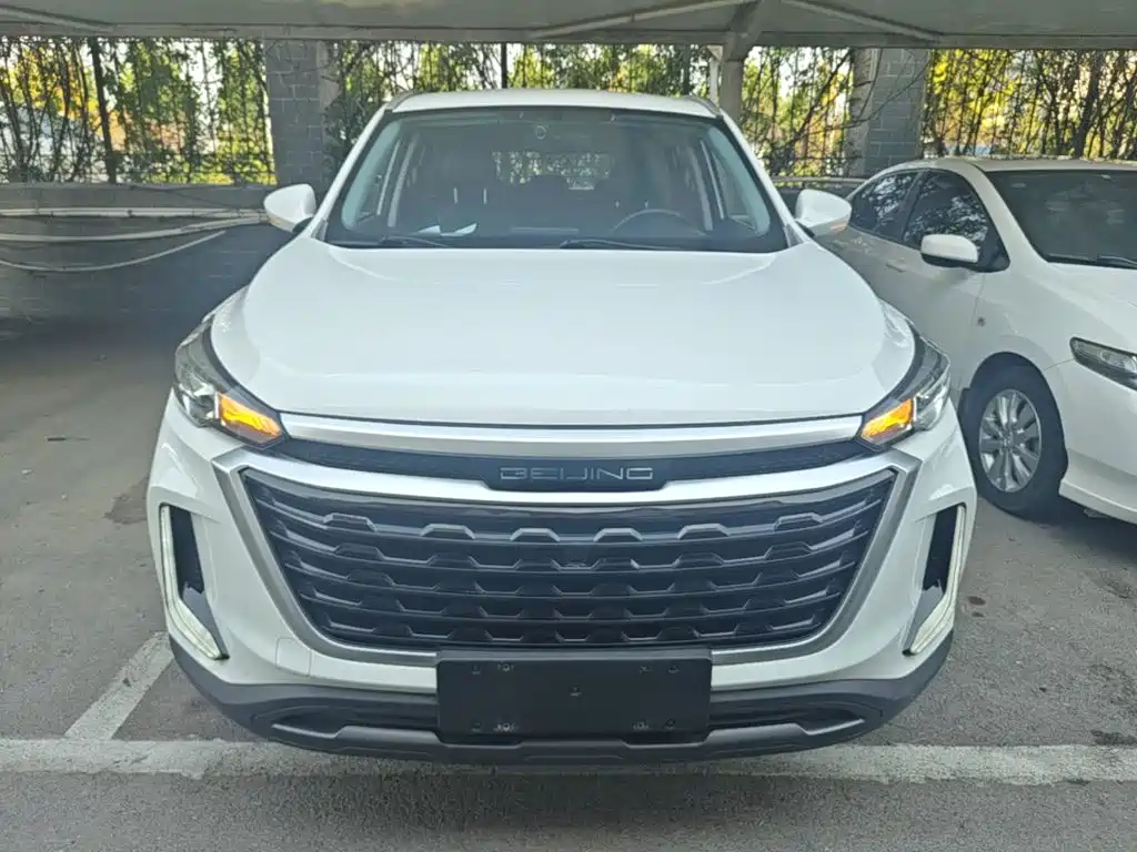 BAIC X3 — миниатюра 3