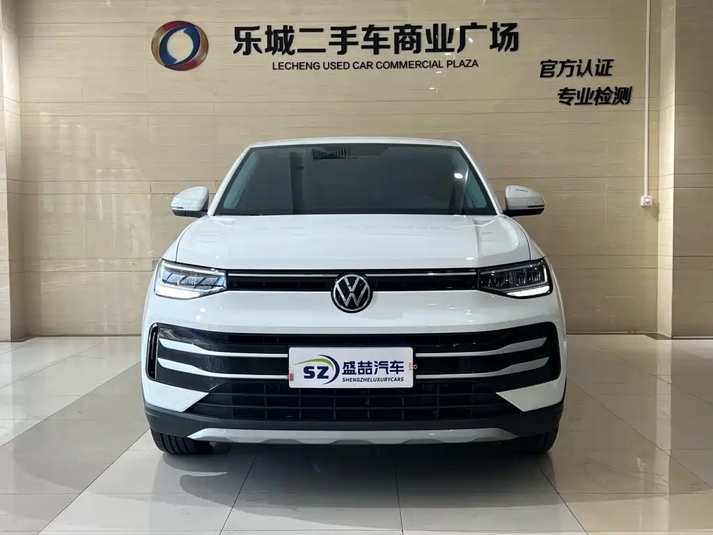 Volkswagen Tharu — миниатюра 2