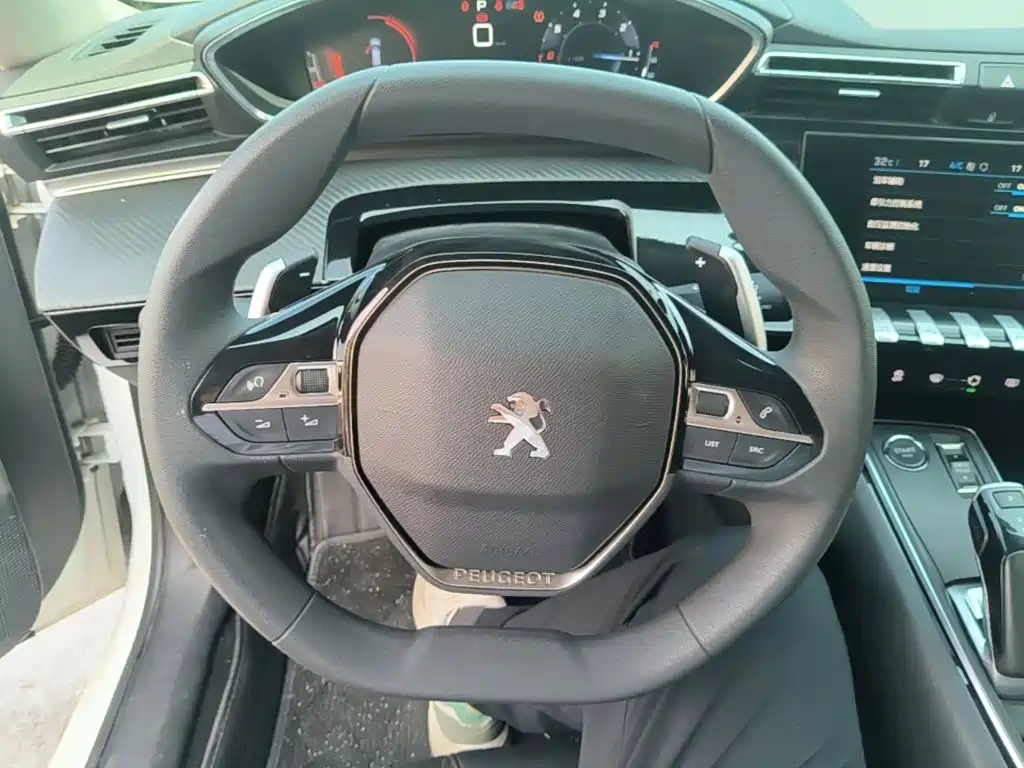 Peugeot 508 — миниатюра 11