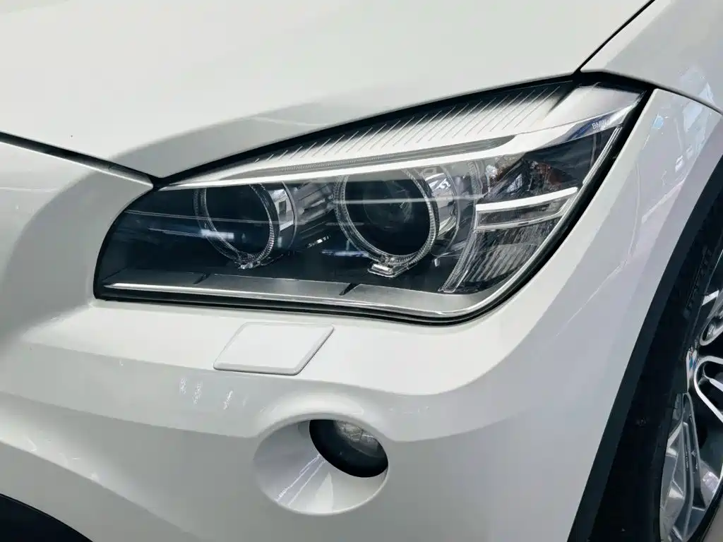 BMW X1 — миниатюра 10