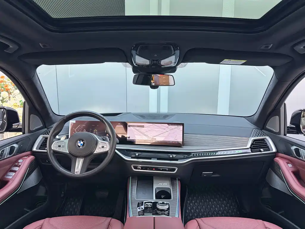 BMW X5 2023 xDrive 40Li Premium M Sport