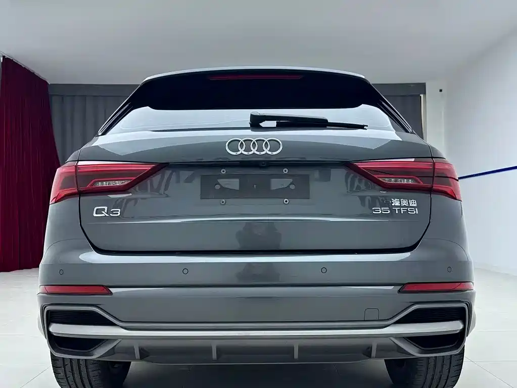 Audi Q3 2022 35 TFSI Fashion