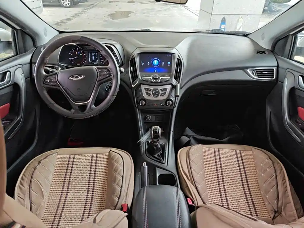 Chery Arrizo 5 — миниатюра 10
