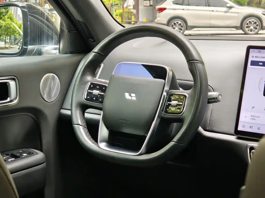 Li Auto L8 2023 Air