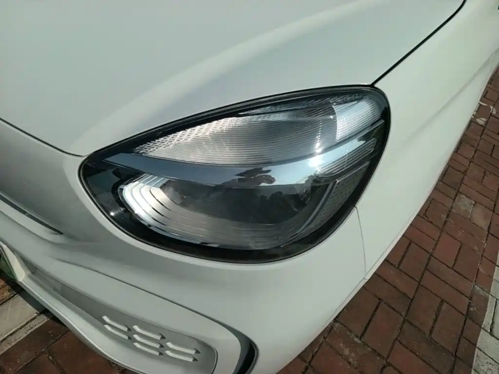 Roewe Clever — миниатюра 24